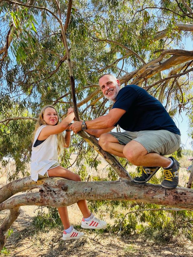 חן נחמיאס